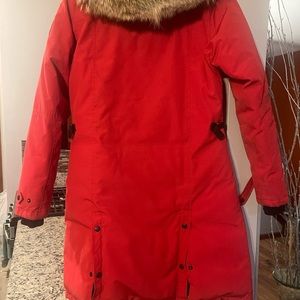 Authentic Canada goose mid length  parka great condition